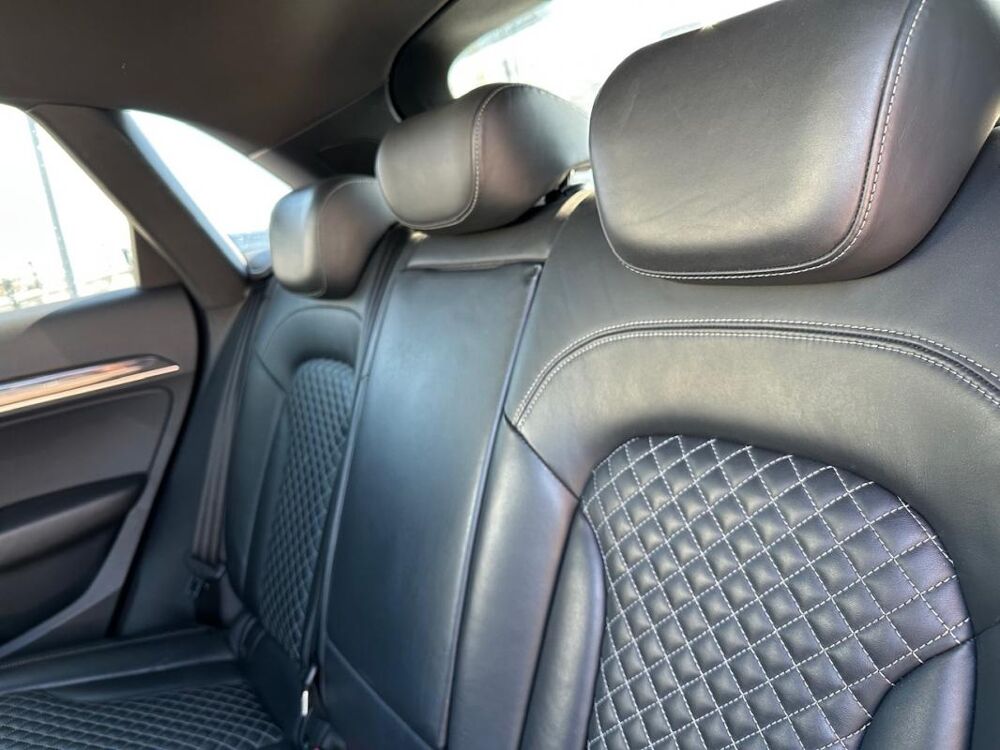 RS Q3 2.5 TFSI 310 QUATTRO S tronic 2014 occasion 78240 Chambourcy