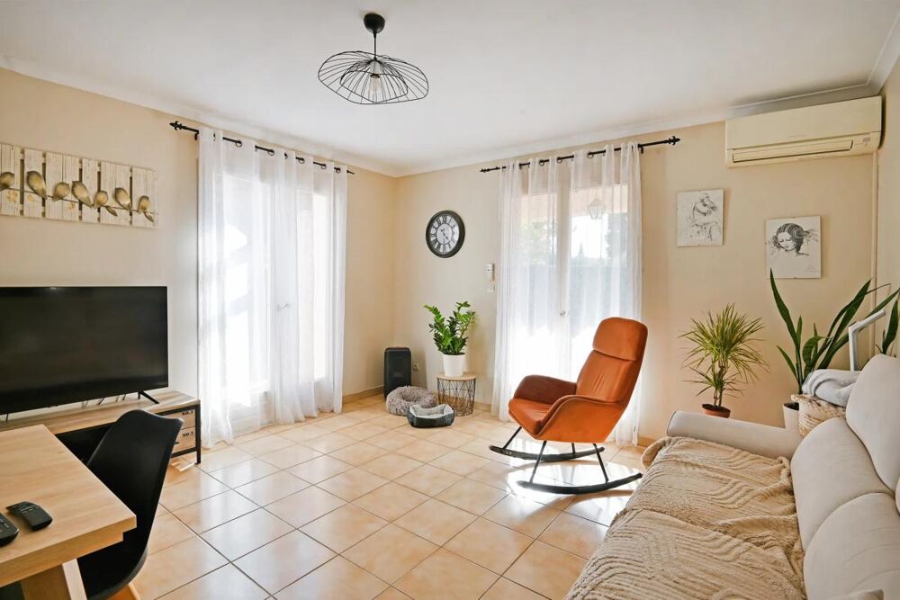 Maison de 5 pièces de 90 m² située à Nîmes