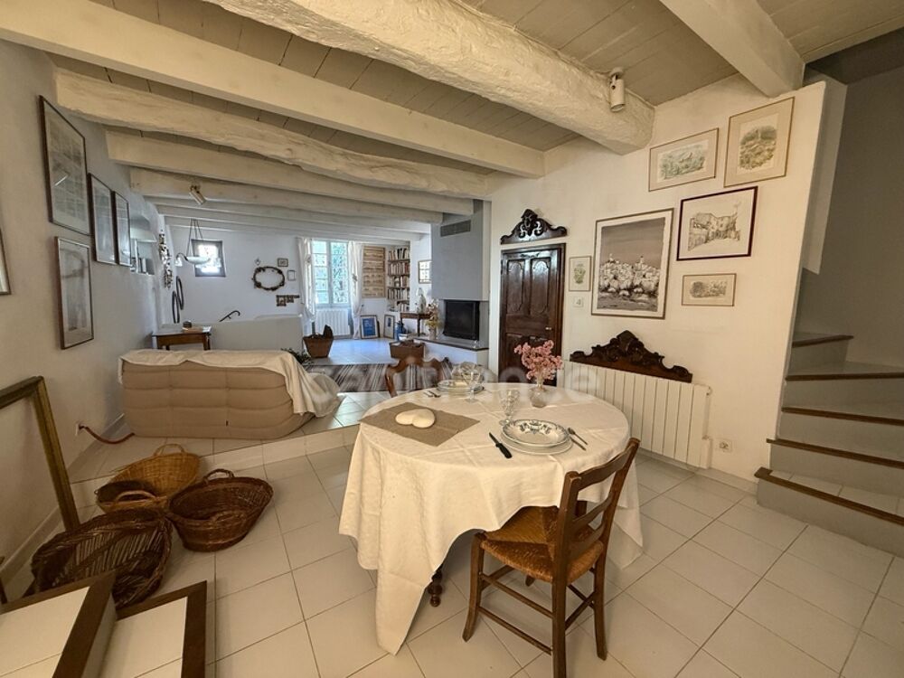 Maison de Village à vendre 118 m2 avec terrasse LOURMARIN (84)