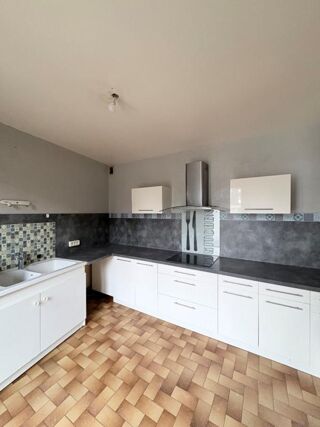  Appartement � louer 4 pi�ces 78 m�