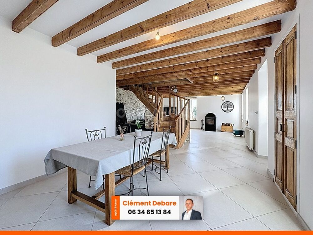 Maison avec plus de 170 m² avec 3 chambres