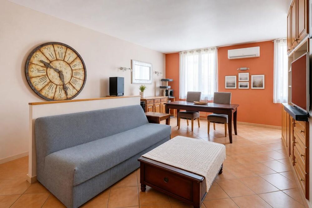 Maison de 5/6 pièces de 85 m² à Villeurbanne avec Garage et Cour