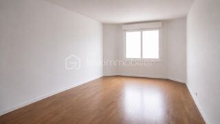  Appartement à vendre 5 pièces 102 m²