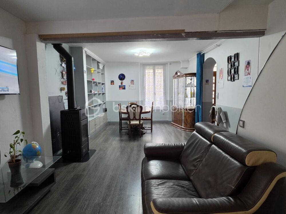 Vente Maison Maison Familiale avec Dépendance et Terrasse Boissy le chatel
