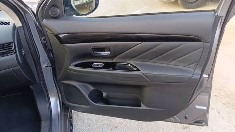 Outlander 2.0 MIVEC 163 Plug in Hybrid 4WD BVA Energy Zen 2017 occasion 20000 Ajaccio