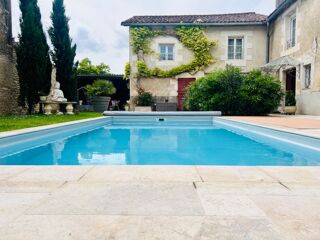  Maison à vendre 8 pièces 267 m²