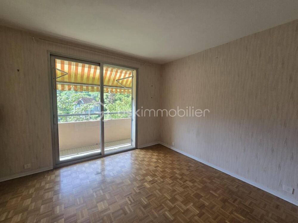 Vente Appartement ? T2 lumineux avec balcon, vue imprenable sur un parc arboré – Résidence prisée Les Archers à Vizille Vizille