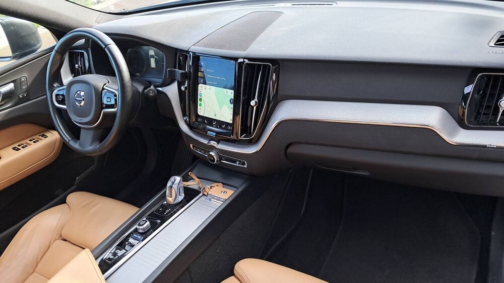 XC60 2.0 T8 407 Plug in Hybrid AWD Geartronic8 Inscription Luxe 2018 occasion 20137 Zonza