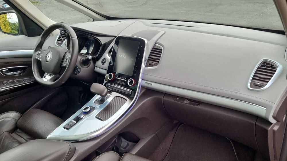 Espace V 1.6 TCe 200 EDC7 Initiale Paris 2016 occasion 76770 Malaunay