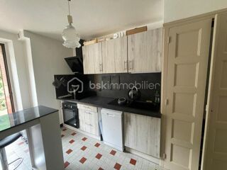  Immeuble � vendre 14 pi�ces 309 m�