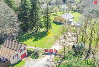  Propri�t�/ch�teau � vendre 8 pi�ces 275 m�