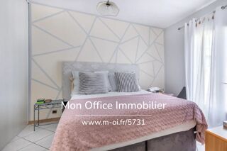  Maison  vendre 4 pices 190 m