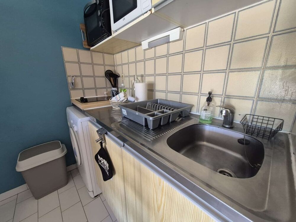 À VENDRE  PORTIRAGNES PLAGE  Maison T2 cabine avec mezzanine - 200 m de la plage