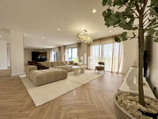  Maison � vendre 6 pi�ces 194 m�