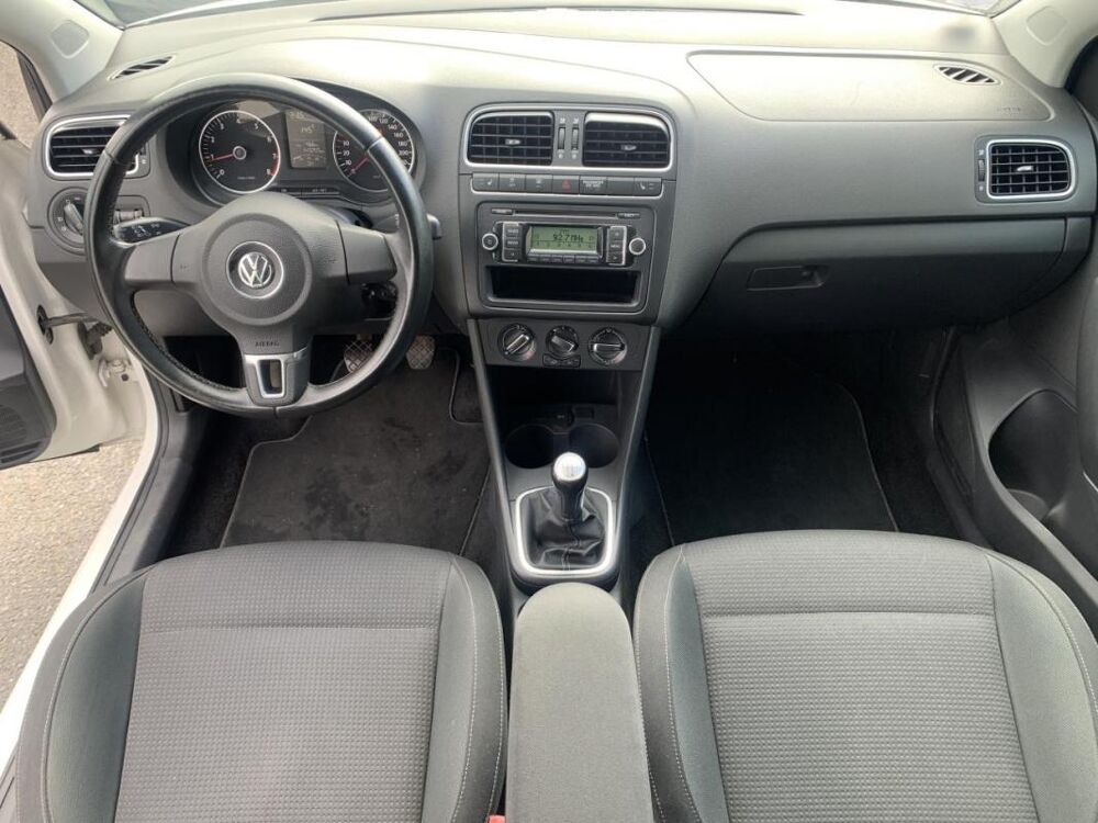 Polo 1.2i 60 CH Trendline 2011 occasion 14650 Carpiquet