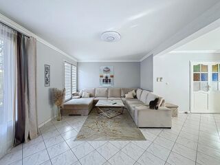  Maison � vendre 7 pi�ces 165 m�