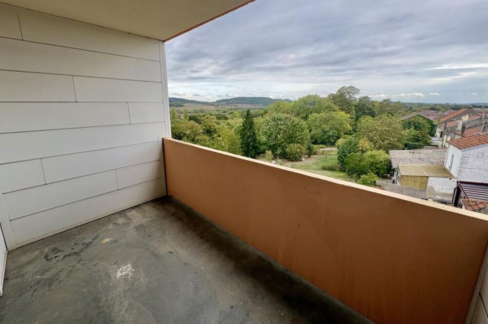 Location Appartement Appartement Type 2 avec Balcon - BOURBONNE LES BAINS Bourbonne les bains