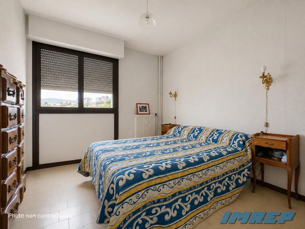 Vente Appartement Marseille 13009 –Joseph Aiguier – T3/4 en étage élevé avec terrasse, vue dégagée, parc et cave Marseille 9
