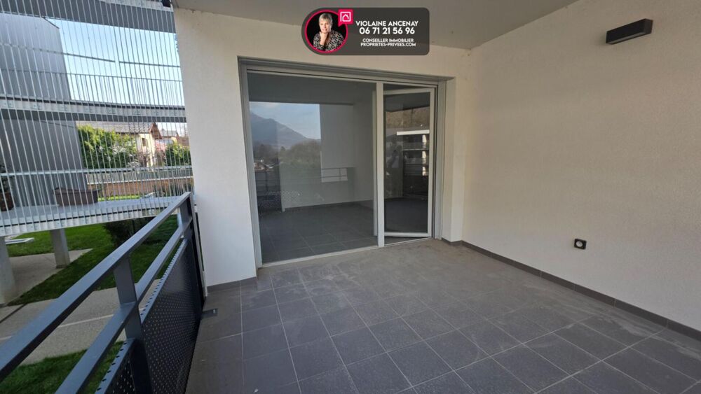 T2 Challes Les Eaux, état neuf, 43 m2 avec garage