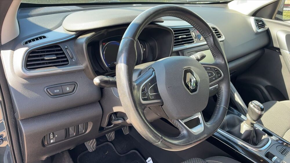 Kadjar 1.2 TCe 130 Zen - 5 places 2015 occasion 89300 Joigny