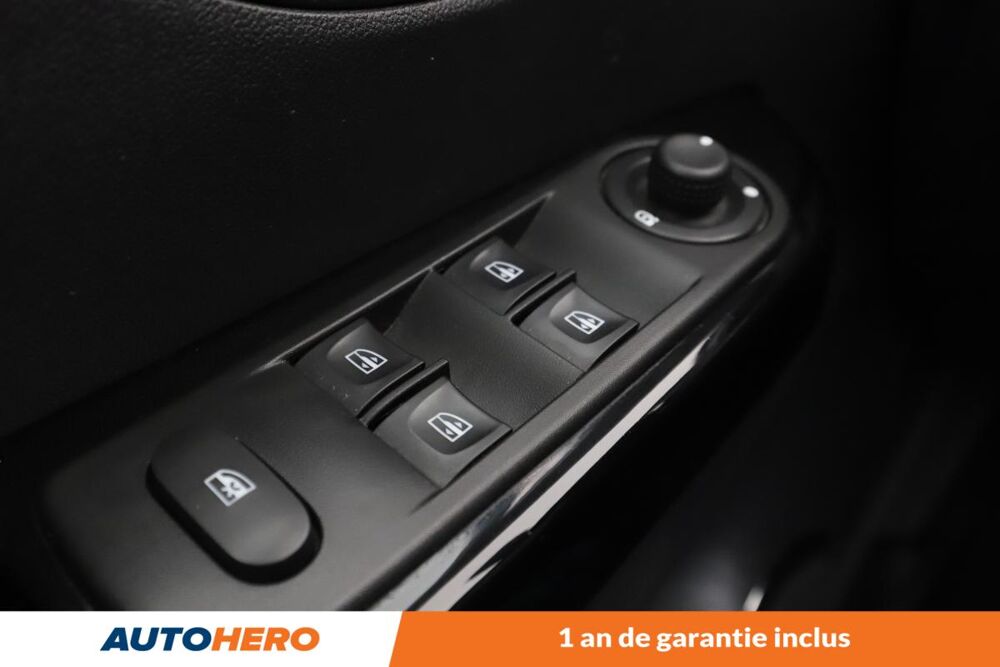 Captur 1.2 TCe Energy Intens EDC 120 ch 2016 occasion 92130 Issy-les-Moulineaux