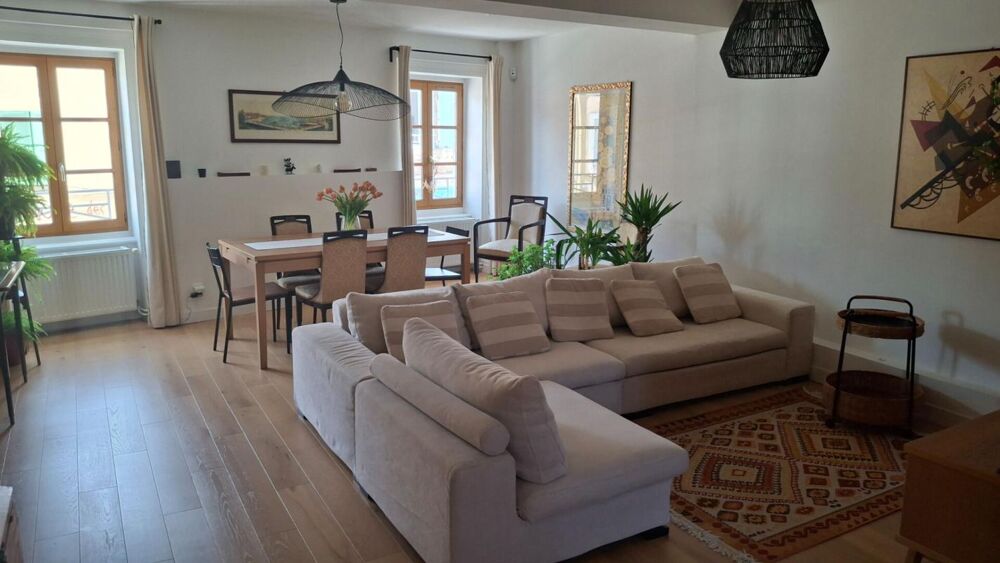 CENTRE VILLE DUPLEX CLIMATISE GARAGE TERRASSE