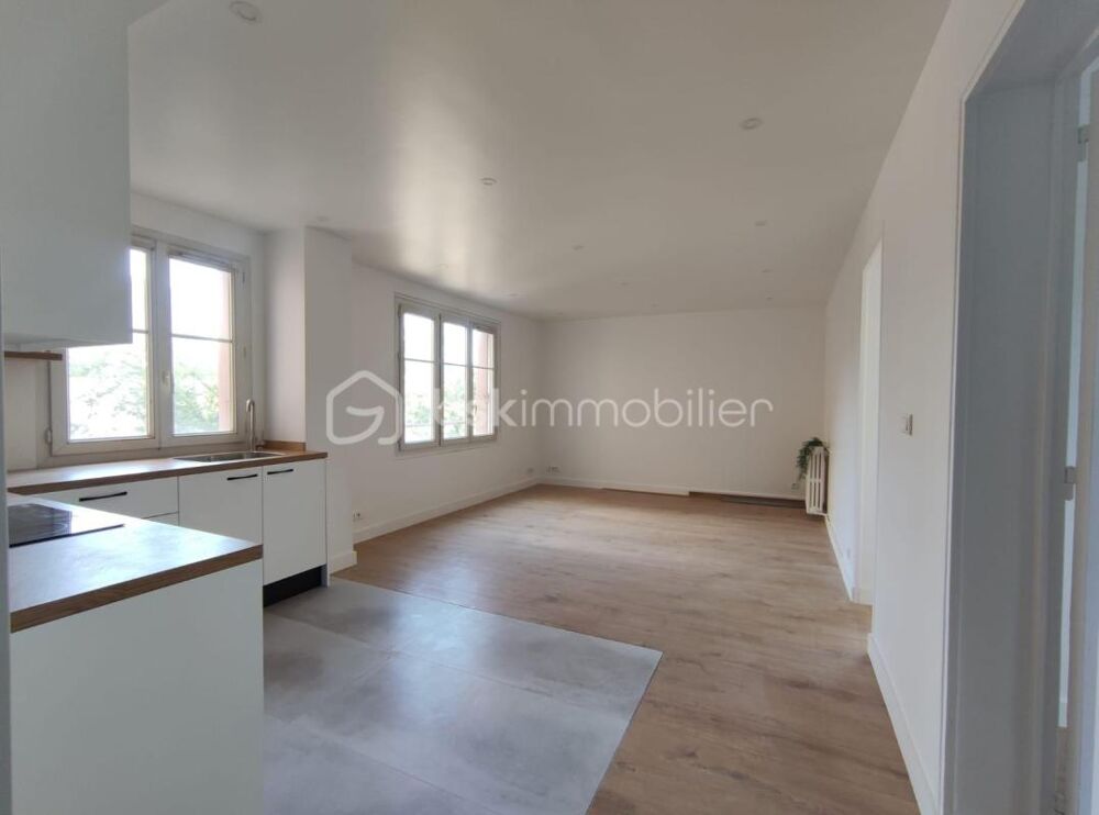 À LOUER  T4 MEUBLÉ  LES PAVILLONS-SOUS-BOIS 38 Allée du Colonel Fabien  1er étage sans ascenseur