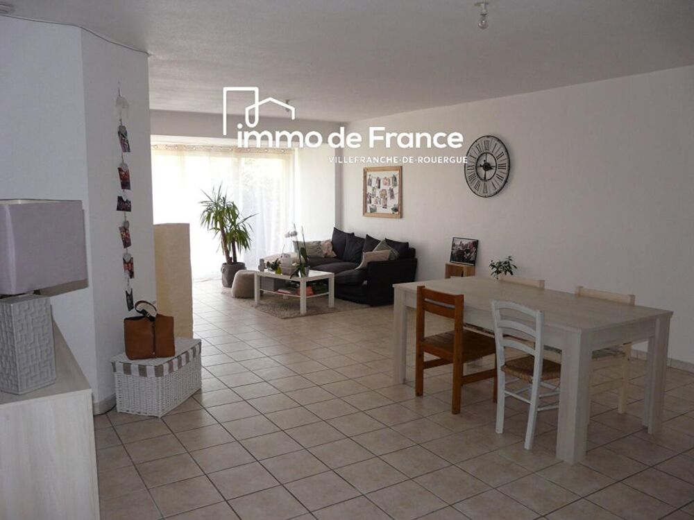 Appartement loué Villefranche De Rouergue 2 pièces, 78 m² avec jardin, garage et parking
