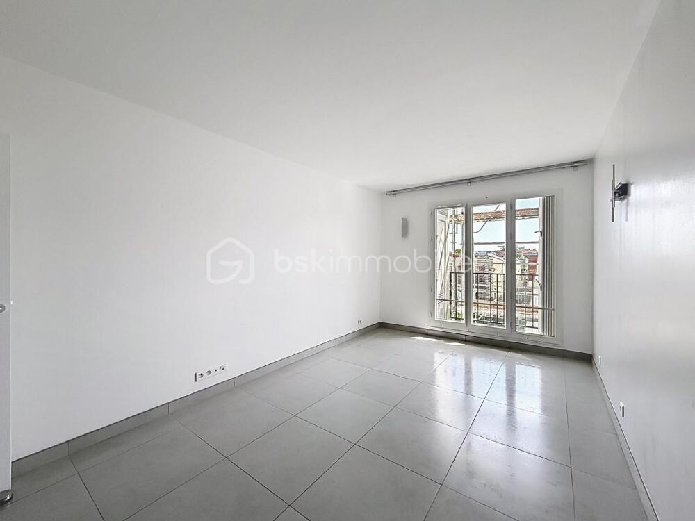 Vente Appartement Appartement 2 pièces rénové avec balcon et loggia – Résidence rénovée – Aucun travaux à prévoir Limeil brevannes