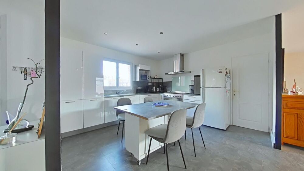 Vente Maison Maison Saint Nazaire D Aude 5 pièce(s), piscine, cuisine d'été, garage Saint nazaire d aude