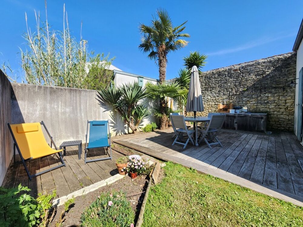 Vente Maison À VENDRE ILE D'OLERON – Maison individuelle coup de cœur 5 pièces – Terrain clos & terrasses + Garage – 349 990 € FAI Cheray