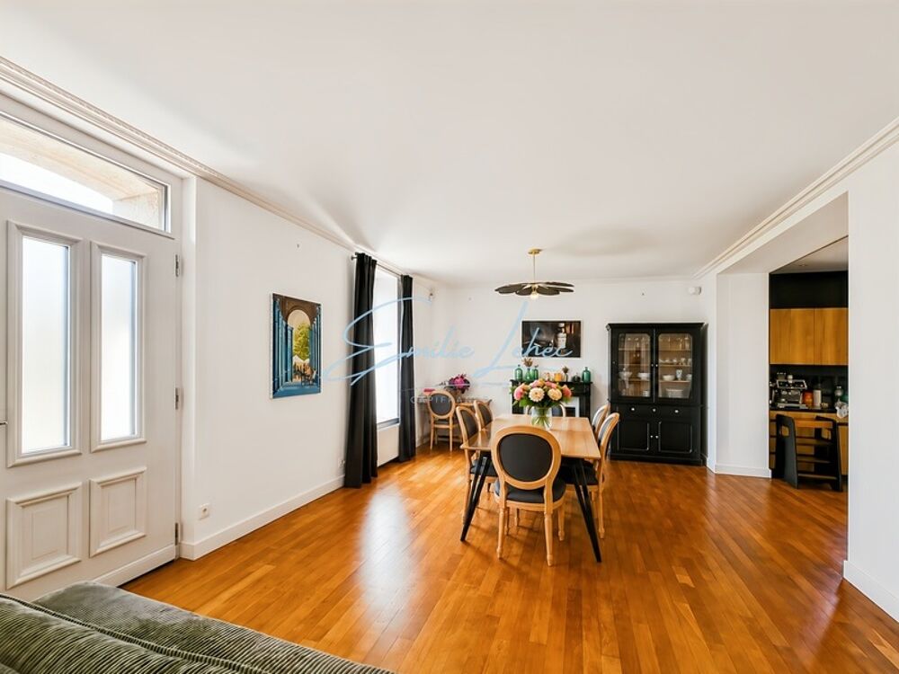 Melgven  Propriété de caractère de 197 m² avec dépendances en pierre sur plus de 8 600 m² de terrain