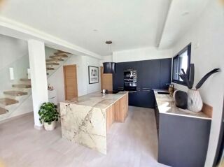  Maison à vendre 7 pièces 142 m²