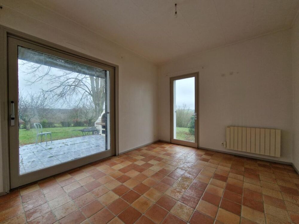 Vente Maison Maison 6 pièces - 4 chambres, 155 m² sur une parcelle de 3 000 m² à Loches (37) Loches
