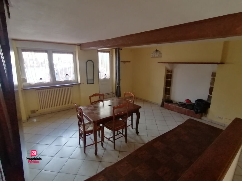 LA FERTE MACE (61600) Maison 3 pièces, 2 chambres , 67 m2 environ . Prix 70 000 honoraires 7,69% inclus à la charge de l'acquér