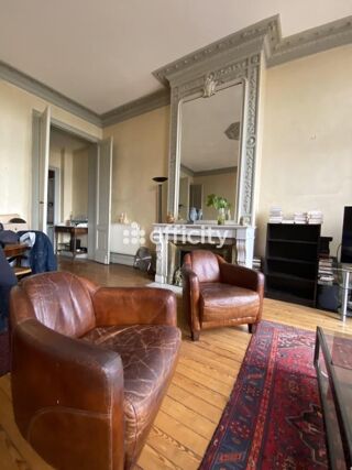  Appartement � vendre 8 pi�ces 202 m�