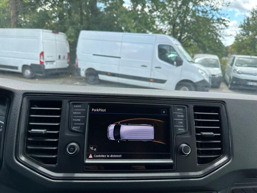 Crafter VAN II 2.0 TDI 177 35 L3H3 BUSINESS LINE PRIX TTC 2017 occasion 78240 Chambourcy