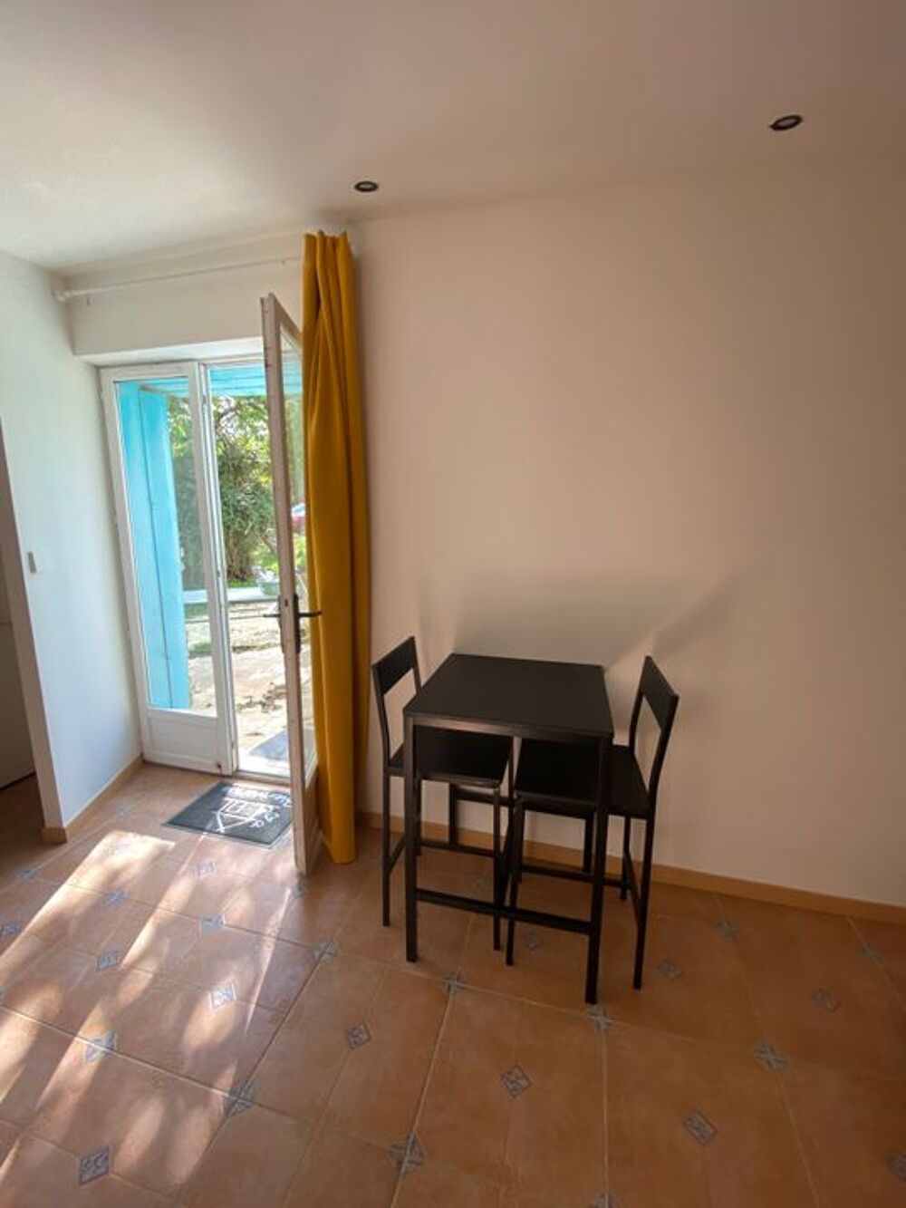 Location Appartement Appartement de 30m2 à louer sur Saint-André-de-Lidon Saint andre de lidon
