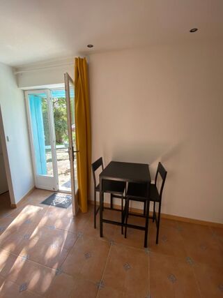 Location Appartement Appartement de 30m2 à louer sur Saint-André-de-Lidon Saint andre de lidon