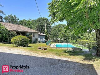  Maison à vendre 8 pièces 227 m²