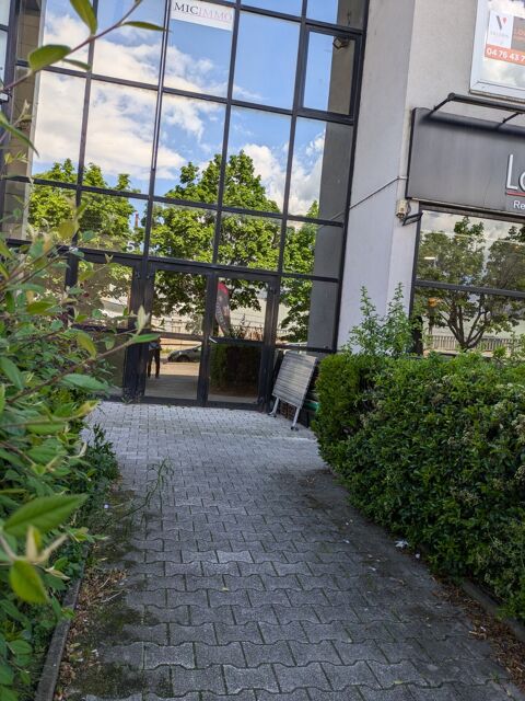   Dpt Isère (38), à vendre GRENOBLE Bureaux (ou à louer) 