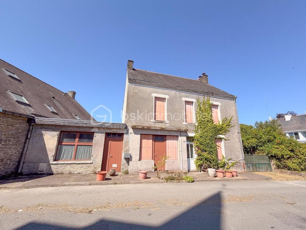 SAINT-NOLFF - Proprieté sur une parcelle d'environ 1000 m2 comprenant une maison d'environ 150 m2, des dependances en pierres, t