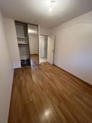  Appartement � louer 3 pi�ces 65 m�