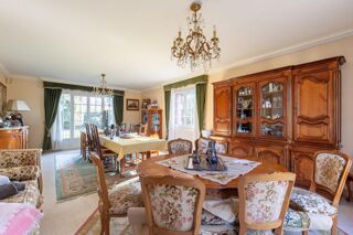  Maison  vendre 10 pices 308 m