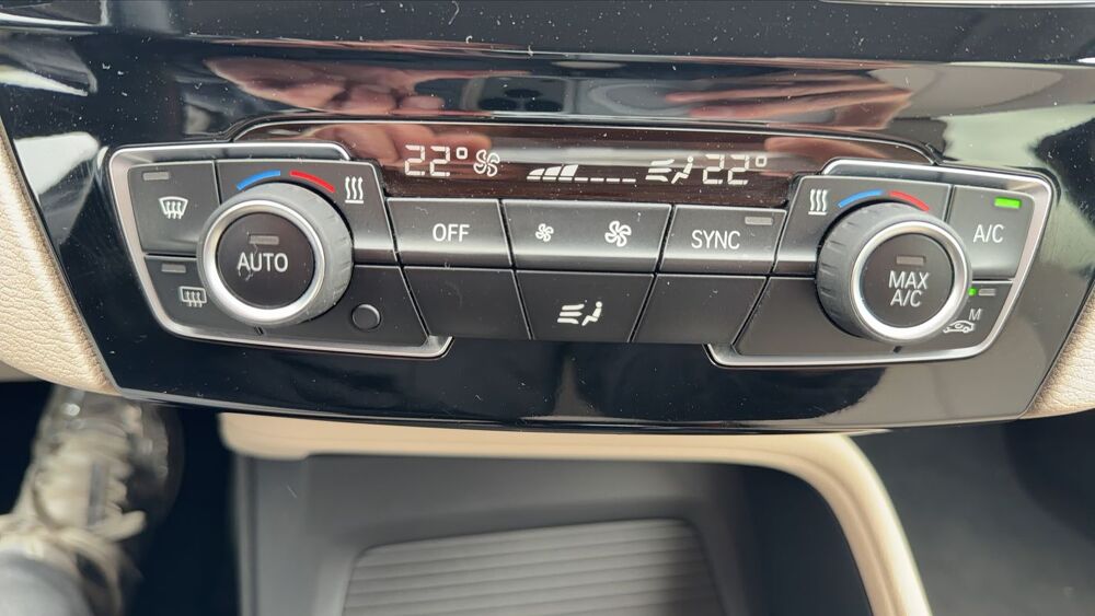 X1 sDrive 16d 116 Business Design 2020 occasion 78840 Freneuse