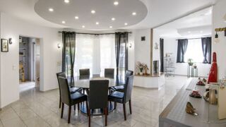  Maison à vendre 8 pièces 180 m²