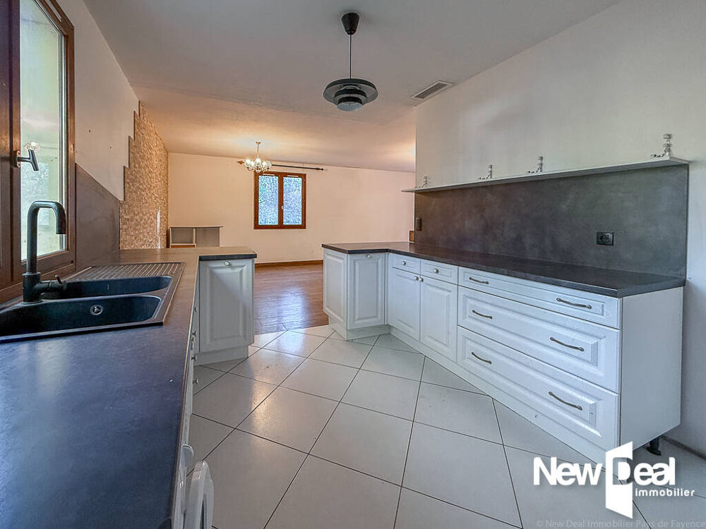 Vente Maison Maison indviduelle 4 pièces dont 3 chambres entre Mons et Callian Mons