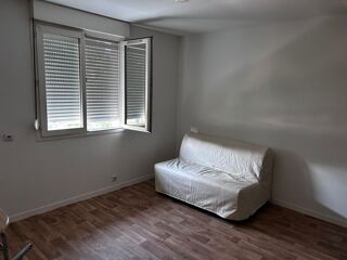  Appartement à louer 1 pièce 21 m²