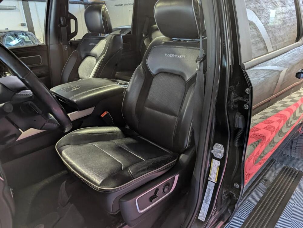 RAM 1500 5.7 4WD 396CH CREW LAMARIE SPORT 2018 occasion 77250 Moret Loing Et Orvanne