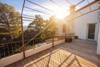  Villa à vendre 6 pièces 147 m²